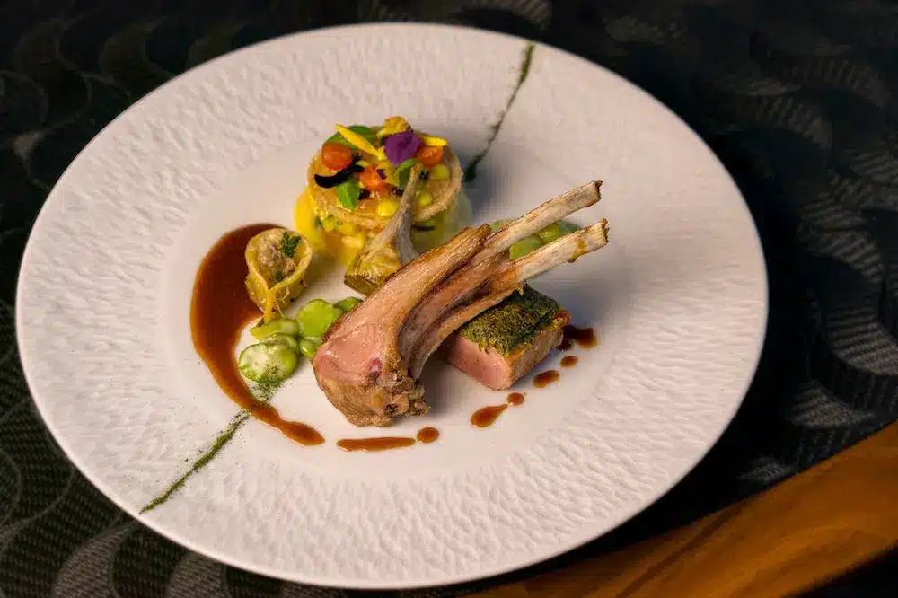 Dining-01.jpeg Education conference